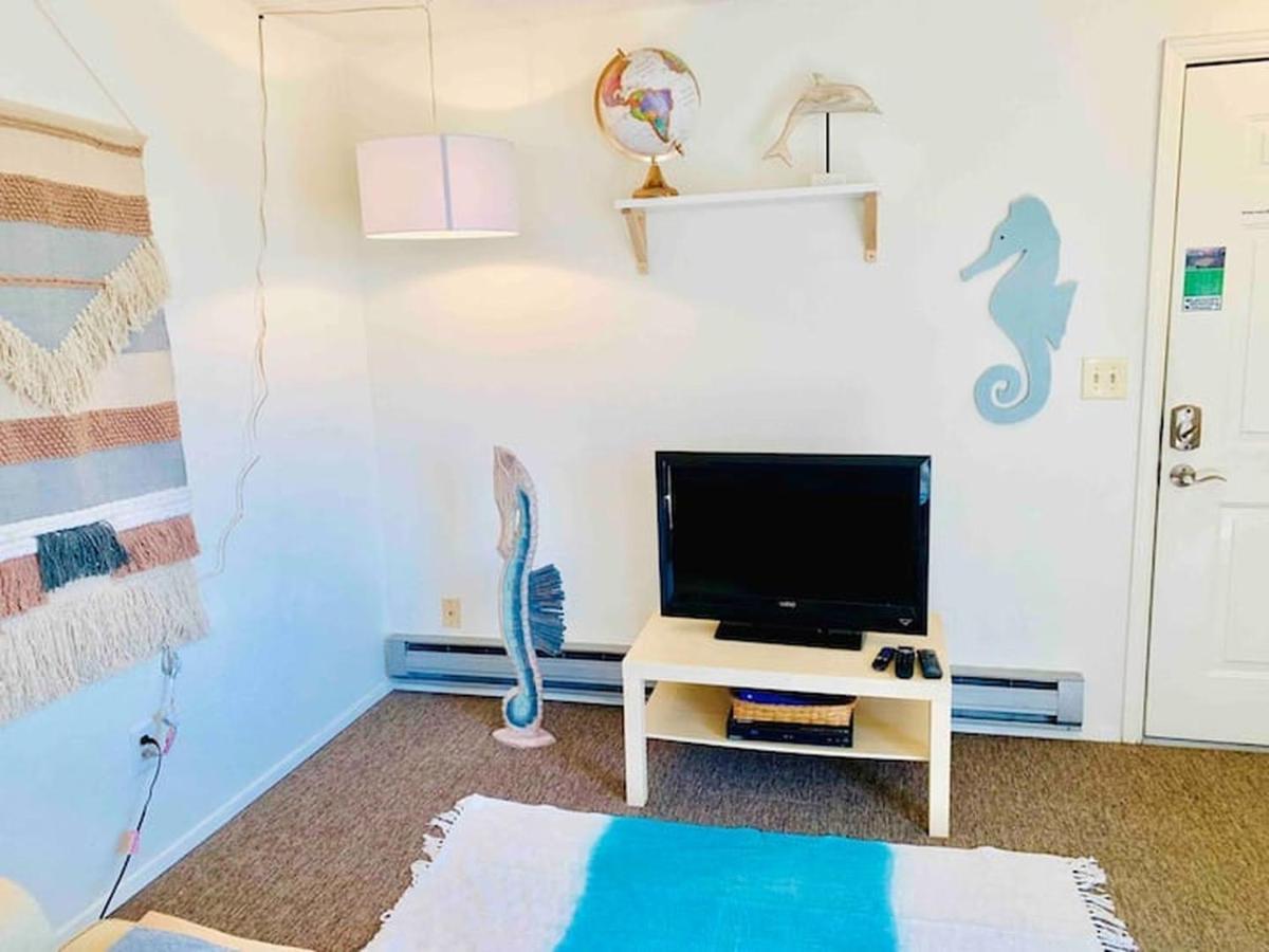Unique, Convenient, Centrally Located Apartment ケント エクステリア 写真