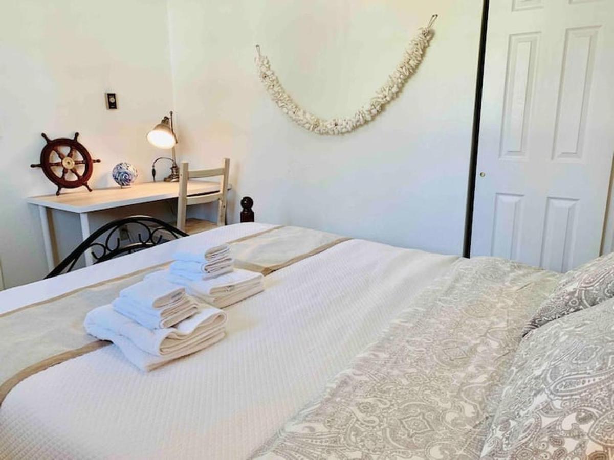 Unique, Convenient, Centrally Located Apartment ケント エクステリア 写真